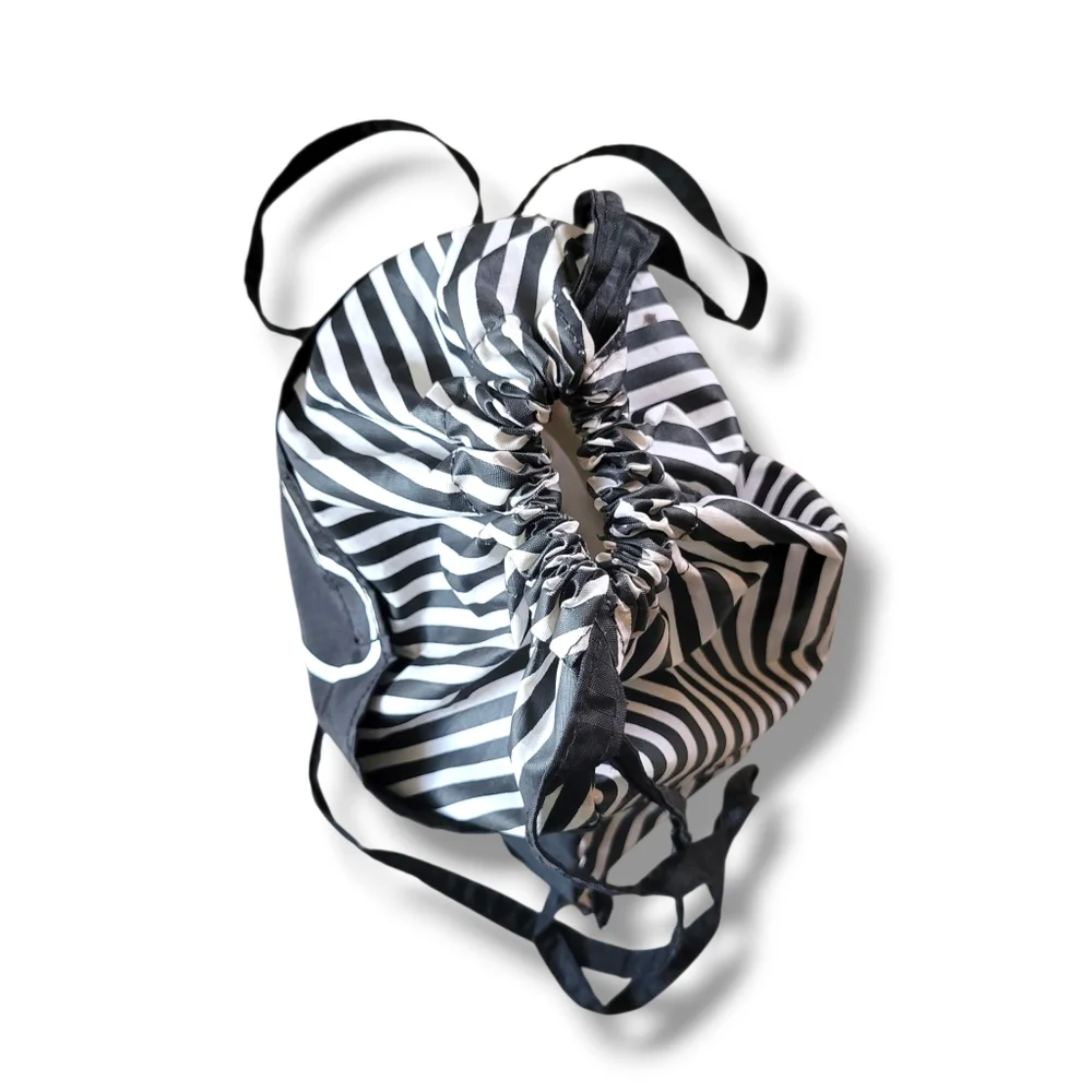 Paul Frank | Cute VTG Black/White Skull Drawstring Backpack Sling Bag